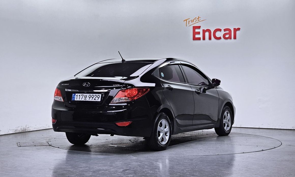 Hyundai Accent