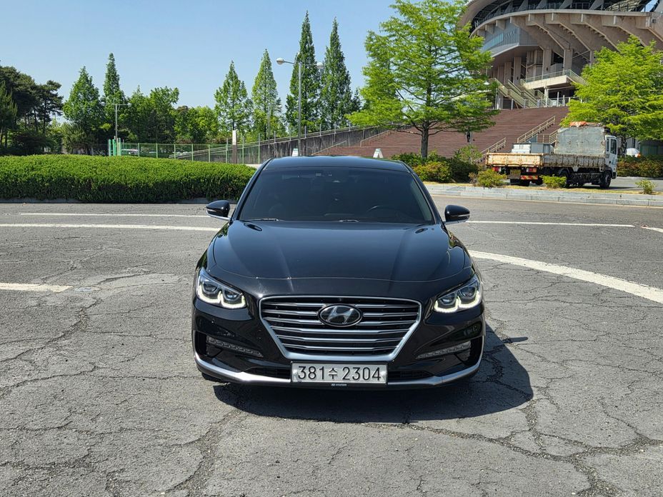 Hyundai Grandeur