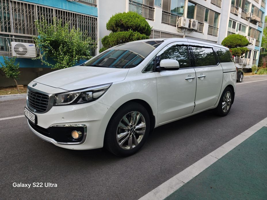 Kia Canival