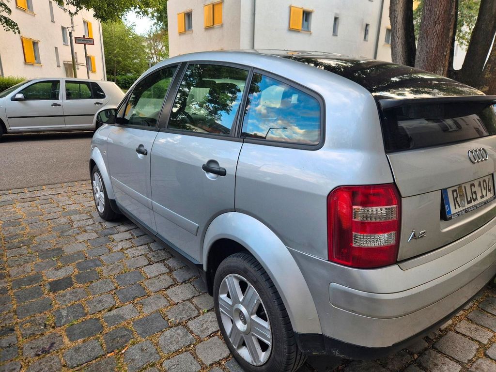 Audi A2