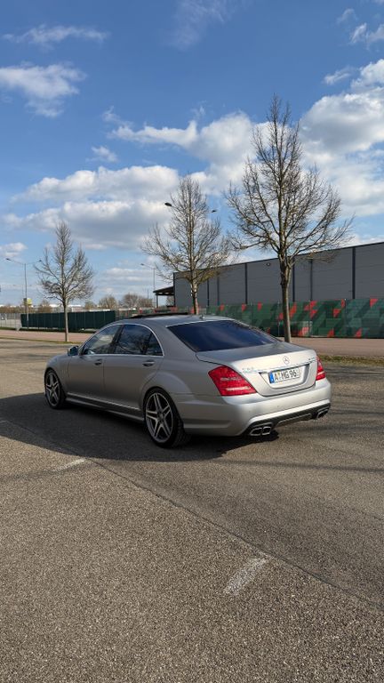 Mercedes-Benz S 63 AMG