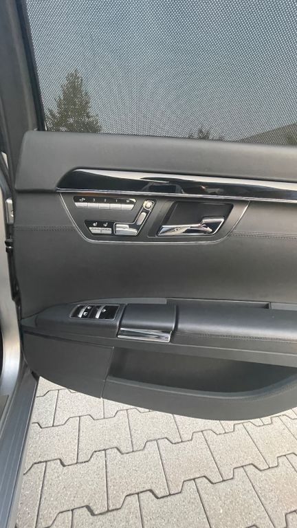 Mercedes-Benz S 63 AMG