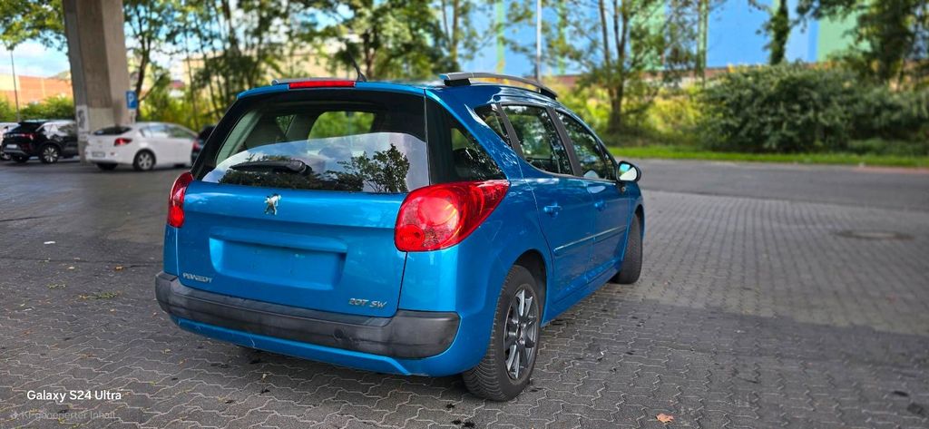 Peugeot 207