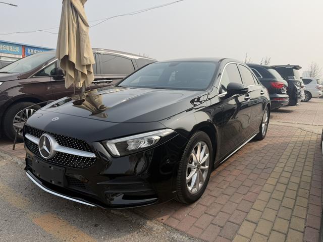 Mercedes-Benz Mercedes-Benz A-Class