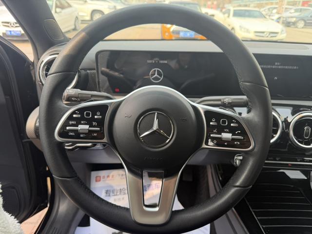 Mercedes-Benz Mercedes-Benz A-Class