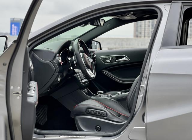 Mercedes-Benz Mercedes-Benz A-Class AMG (Import)