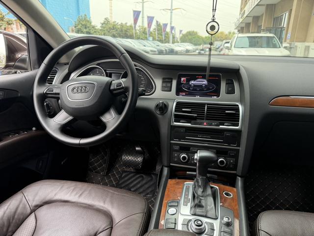Audi Audi Q7