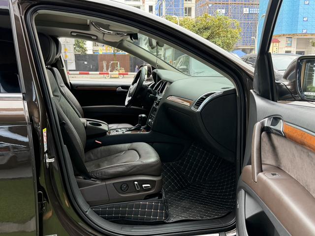 Audi Audi Q7