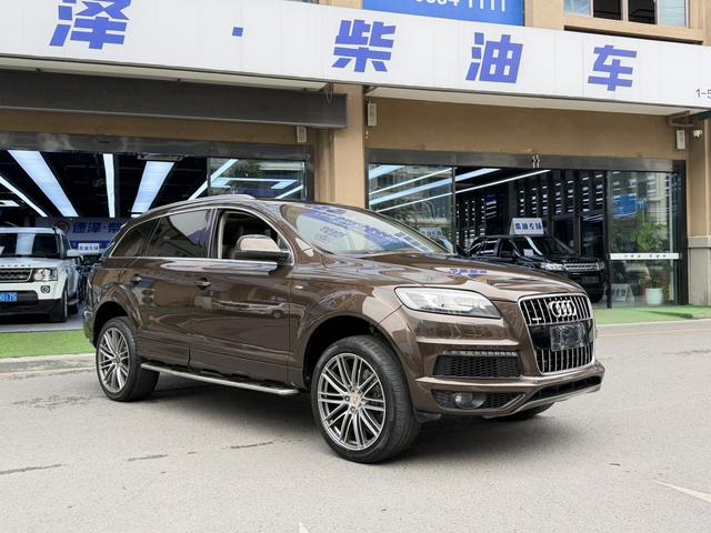 Audi Audi Q7