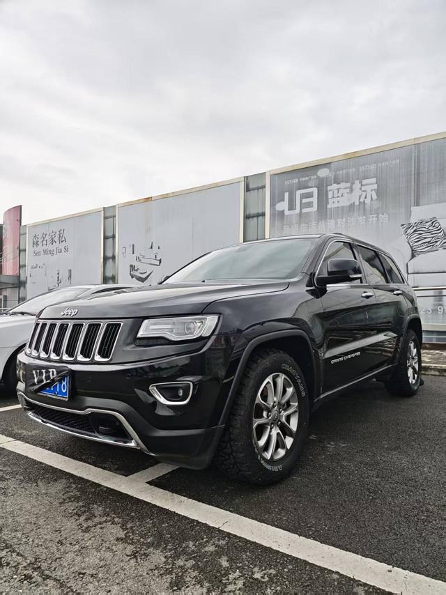 Jeep Grand Cherokee (Import)