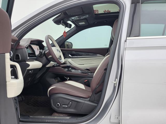 Geely Xingyue L