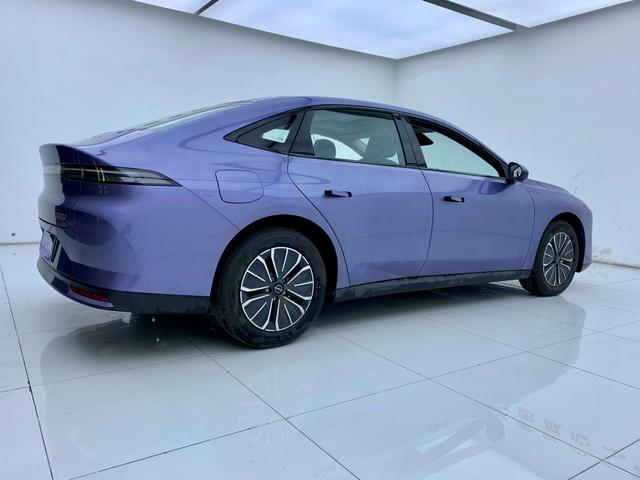 Nissan Nissan N6