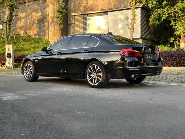 BMW BMW 5-Series