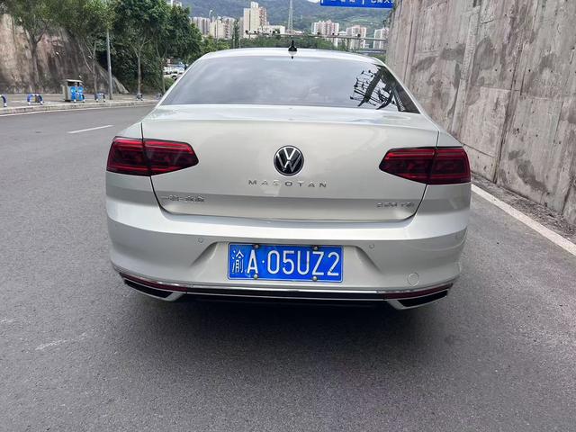 Volkswagen Magotan