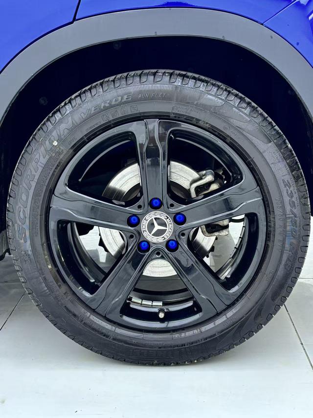 Mercedes-Benz Mercedes-Benz GLA