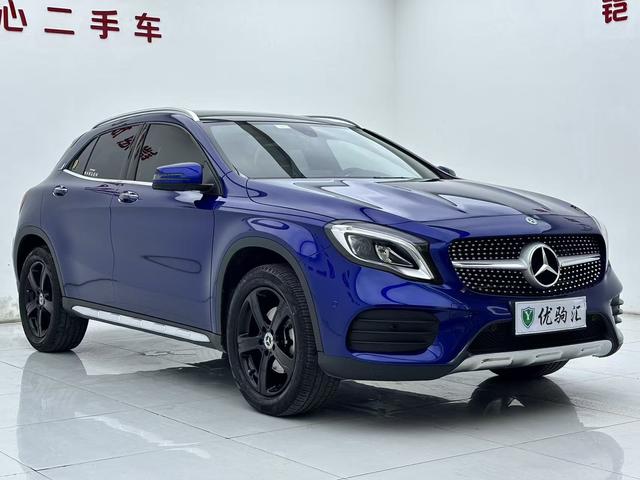 Mercedes-Benz Mercedes-Benz GLA