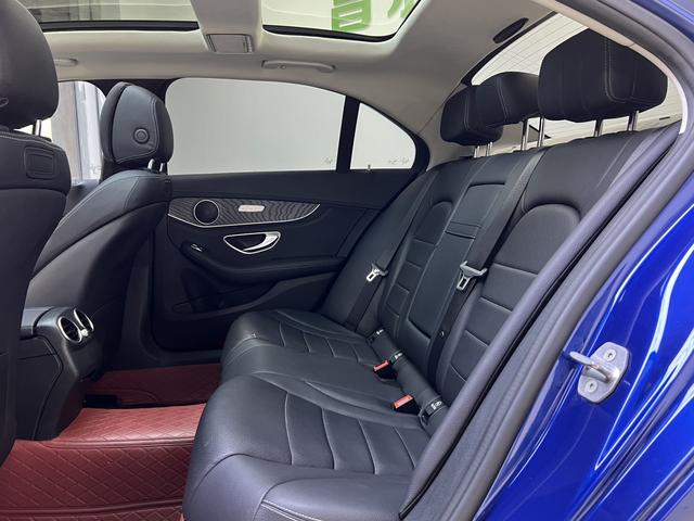 Mercedes-Benz Mercedes-Benz C-Class