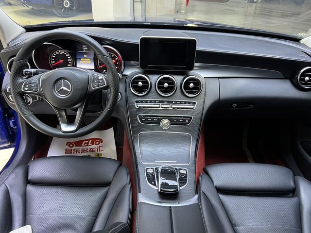 Mercedes-Benz Mercedes-Benz C-Class