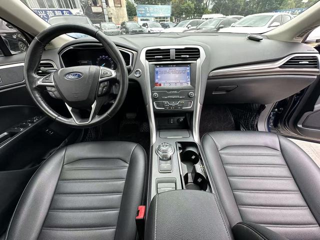 Ford Mondeo PHEV