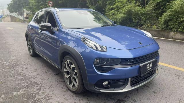 Lynk Lynk & Co 02