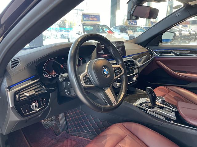 BMW BMW 5-Series