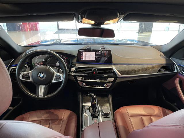 BMW BMW 5-Series