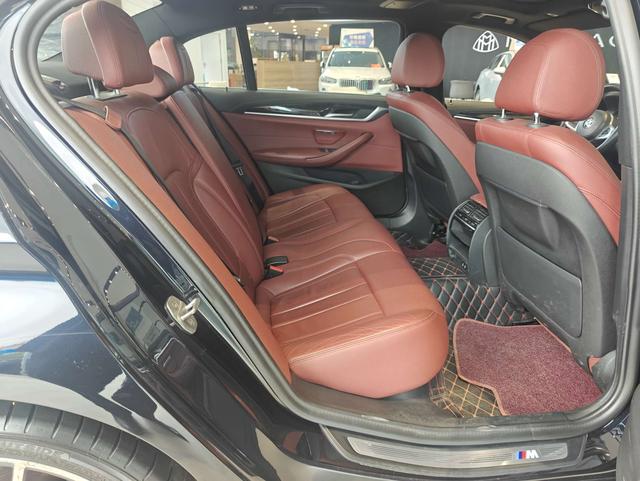 BMW BMW 5-Series