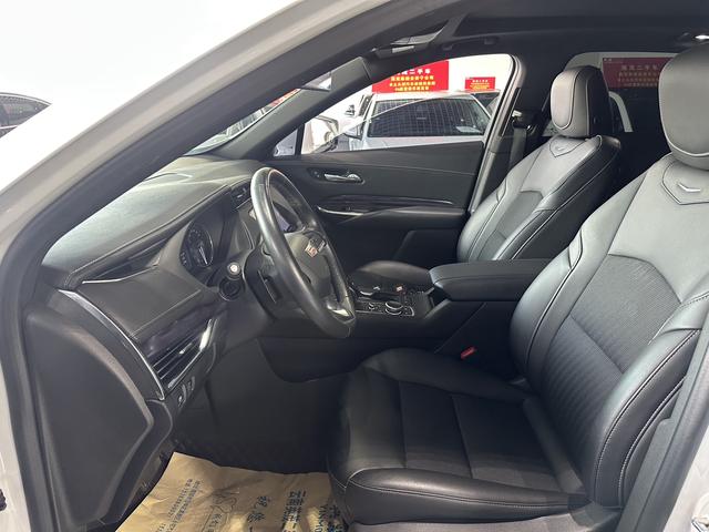 Cadillac Cadillac XT4