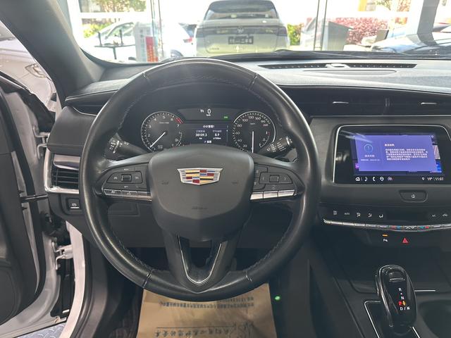 Cadillac Cadillac XT4