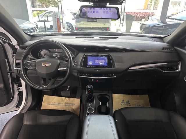 Cadillac Cadillac XT4