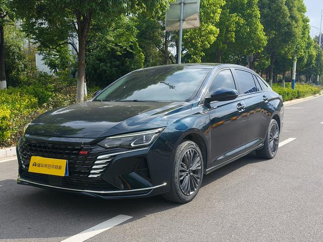 Dongfeng Fengshen Yixuan MAX