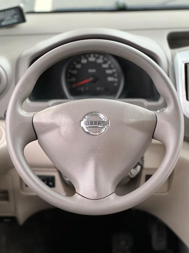 Nissan Nissan NV200