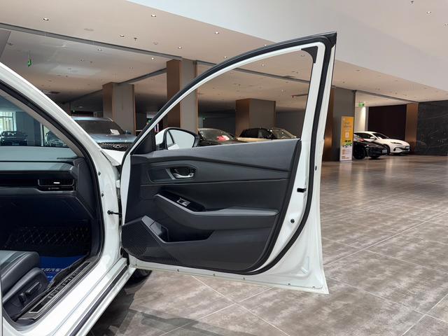 Honda Inspire
