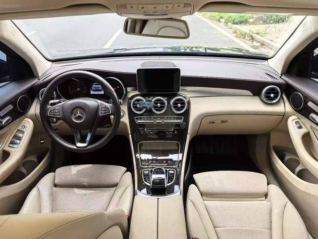 Mercedes-Benz Mercedes-Benz GLC