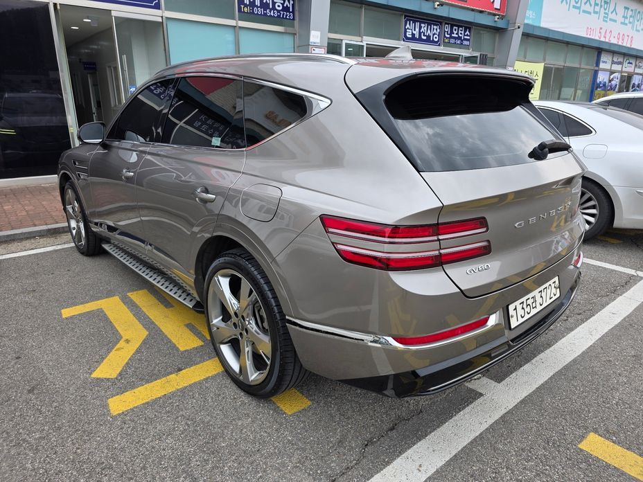 Genesis GV80