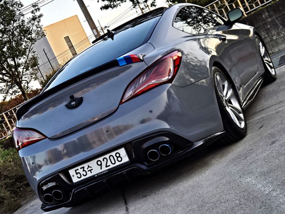 Hyundai Genesis