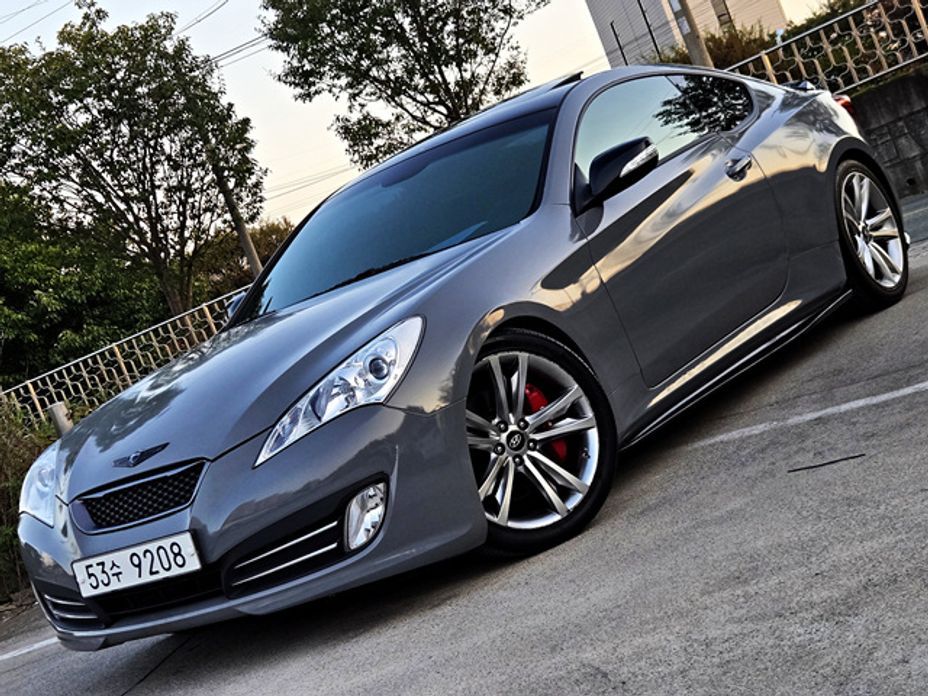 Hyundai Genesis