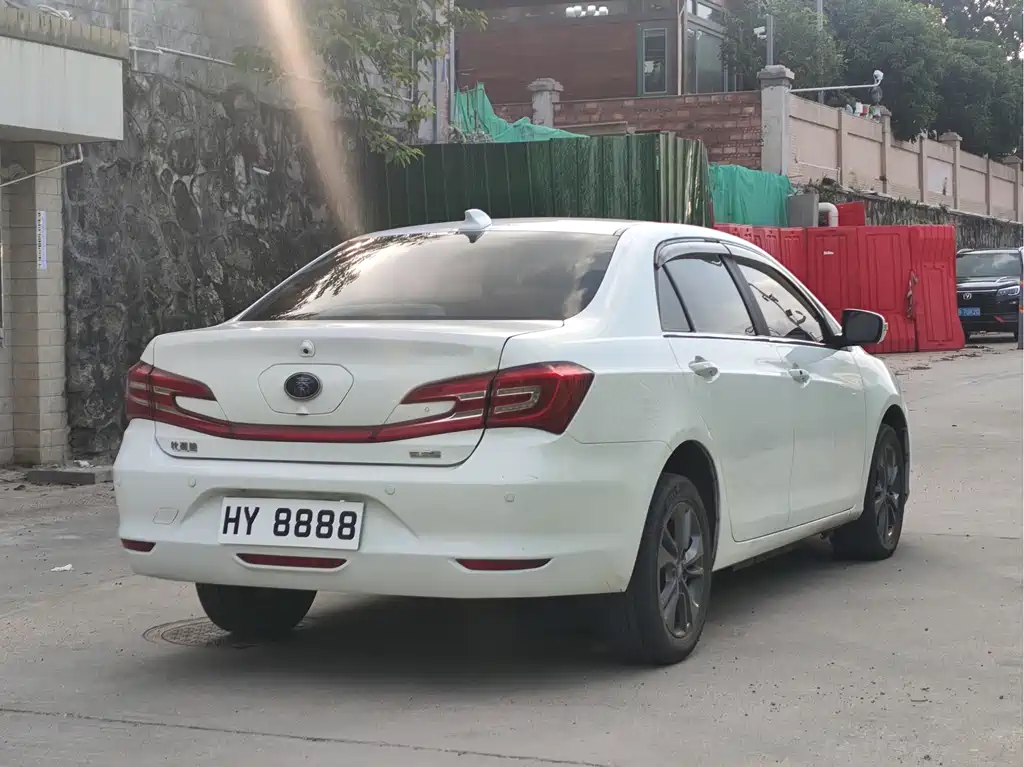 BYD Qin NEV