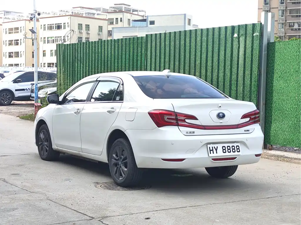 BYD Qin NEV