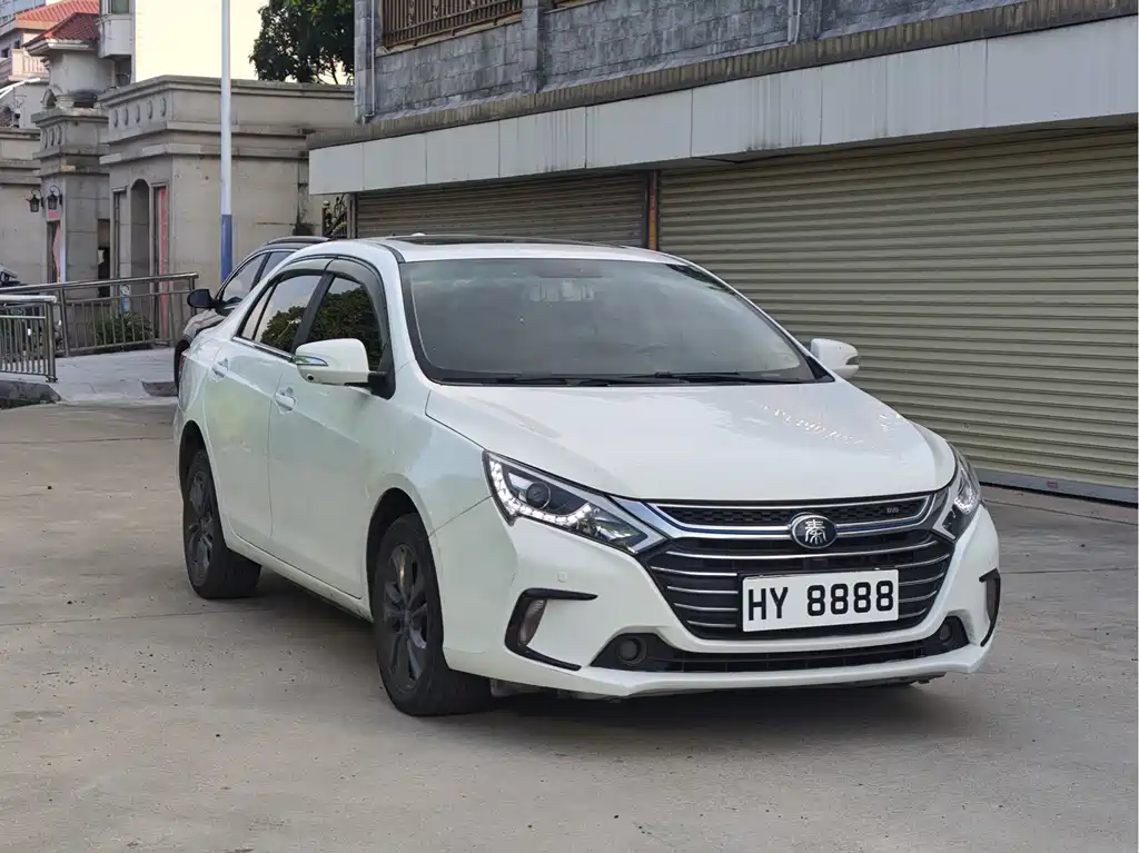 BYD Qin NEV