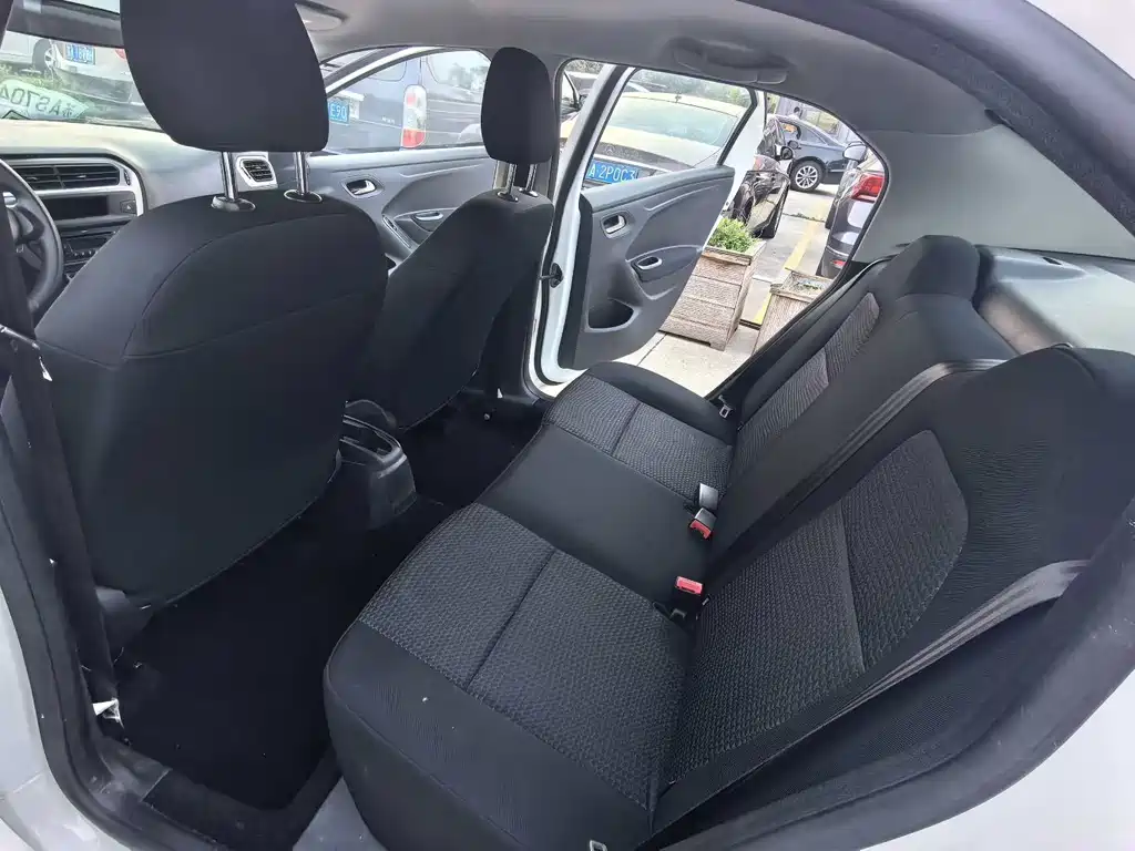 Peugeot 301