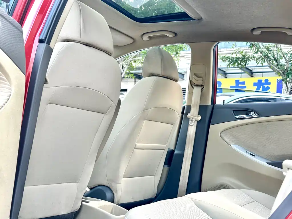 Hyundai Verna