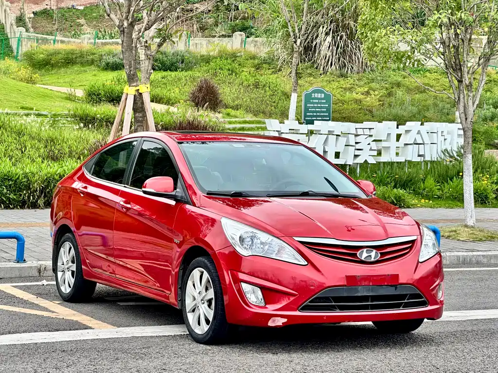 Hyundai Verna