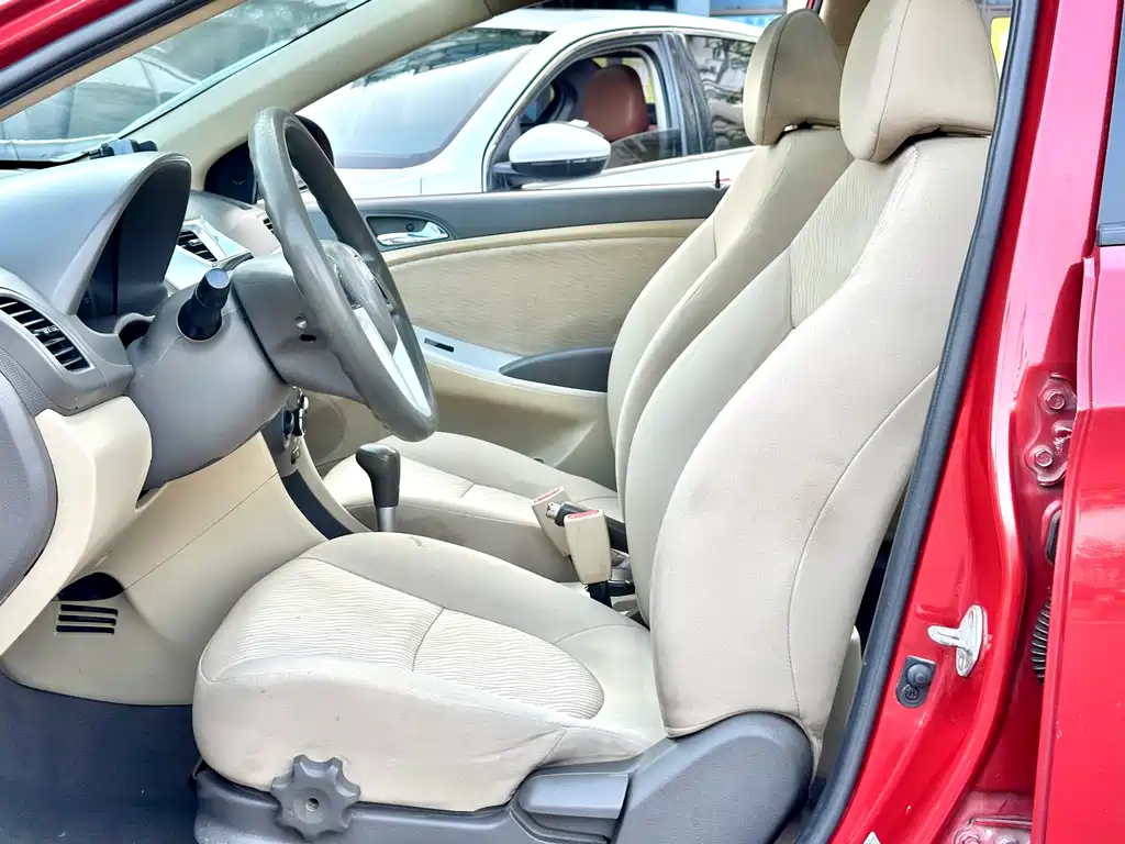 Hyundai Verna