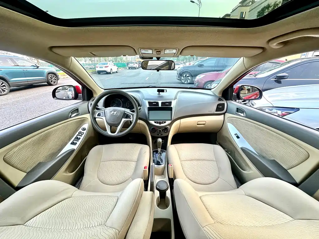 Hyundai Verna