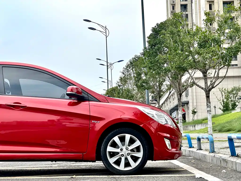 Hyundai Verna