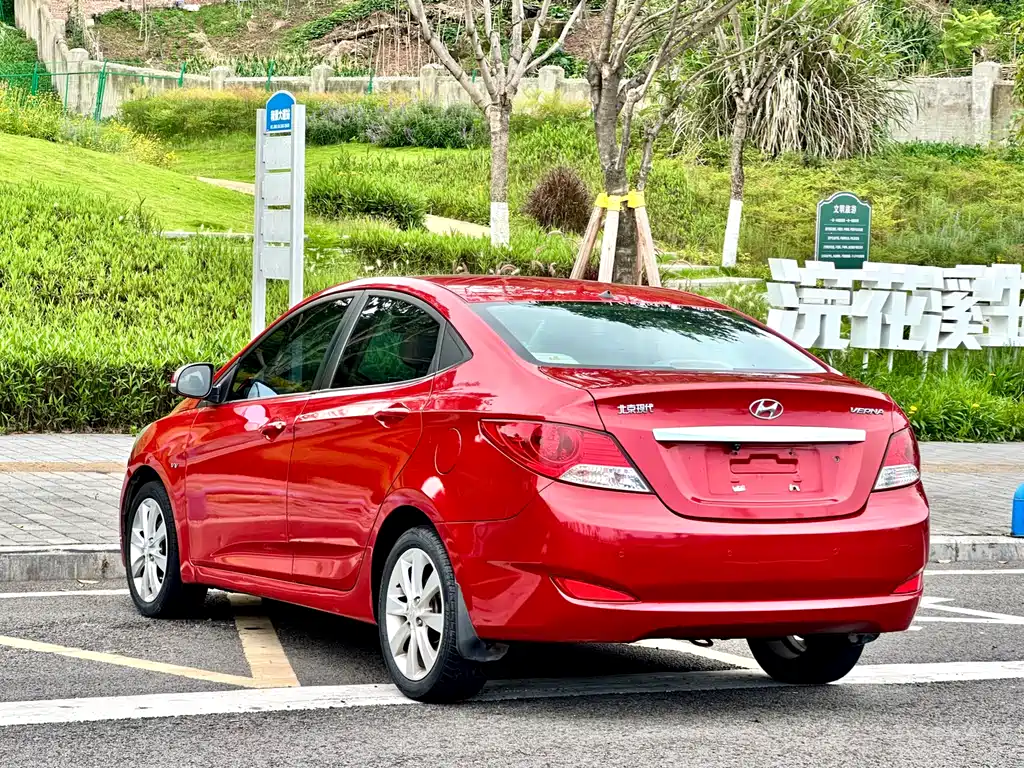 Hyundai Verna