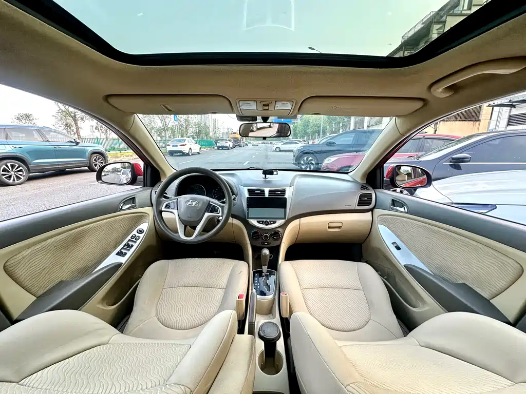 Hyundai Verna