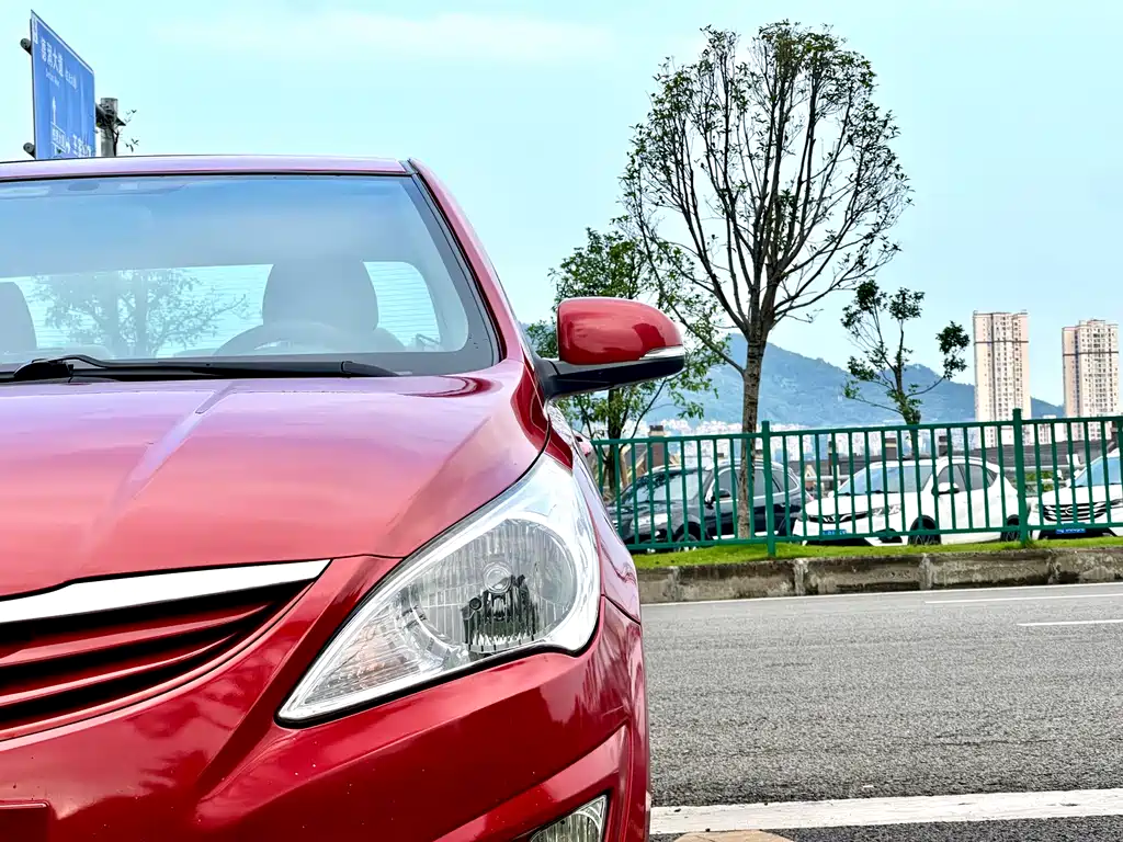 Hyundai Verna