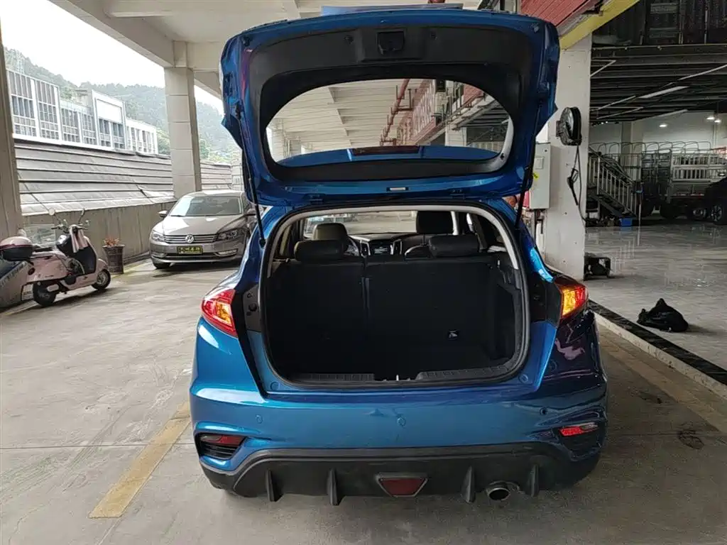 Changan Eado XT